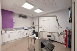 instalaciones-clinica-dental-cardenal-quiroga-ourense-1